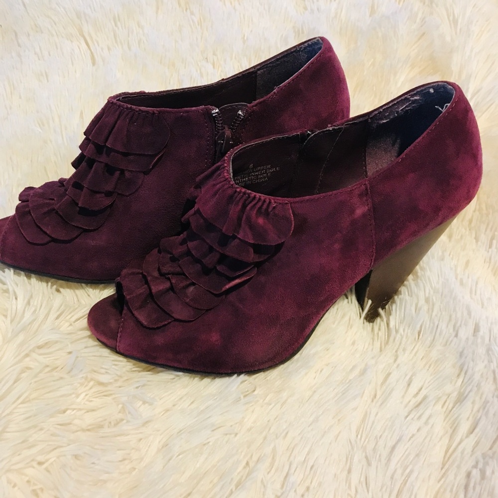 Hive & Honey Suede Booties